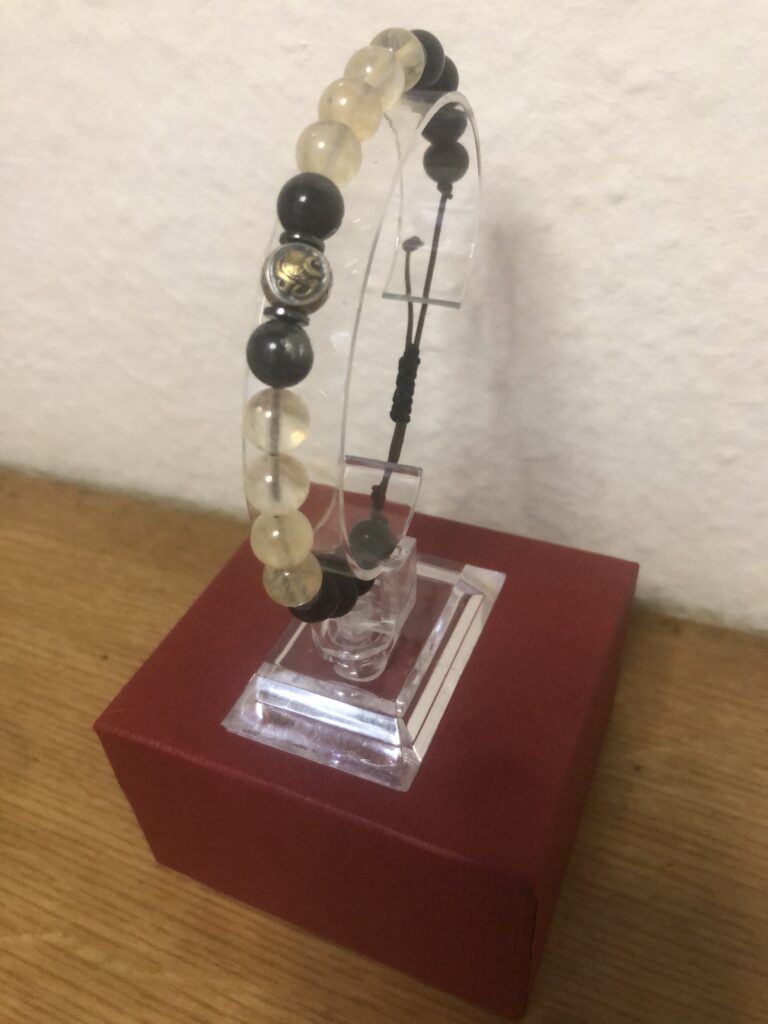 Perlenarmband für Schutz, Klarheit und Transformation